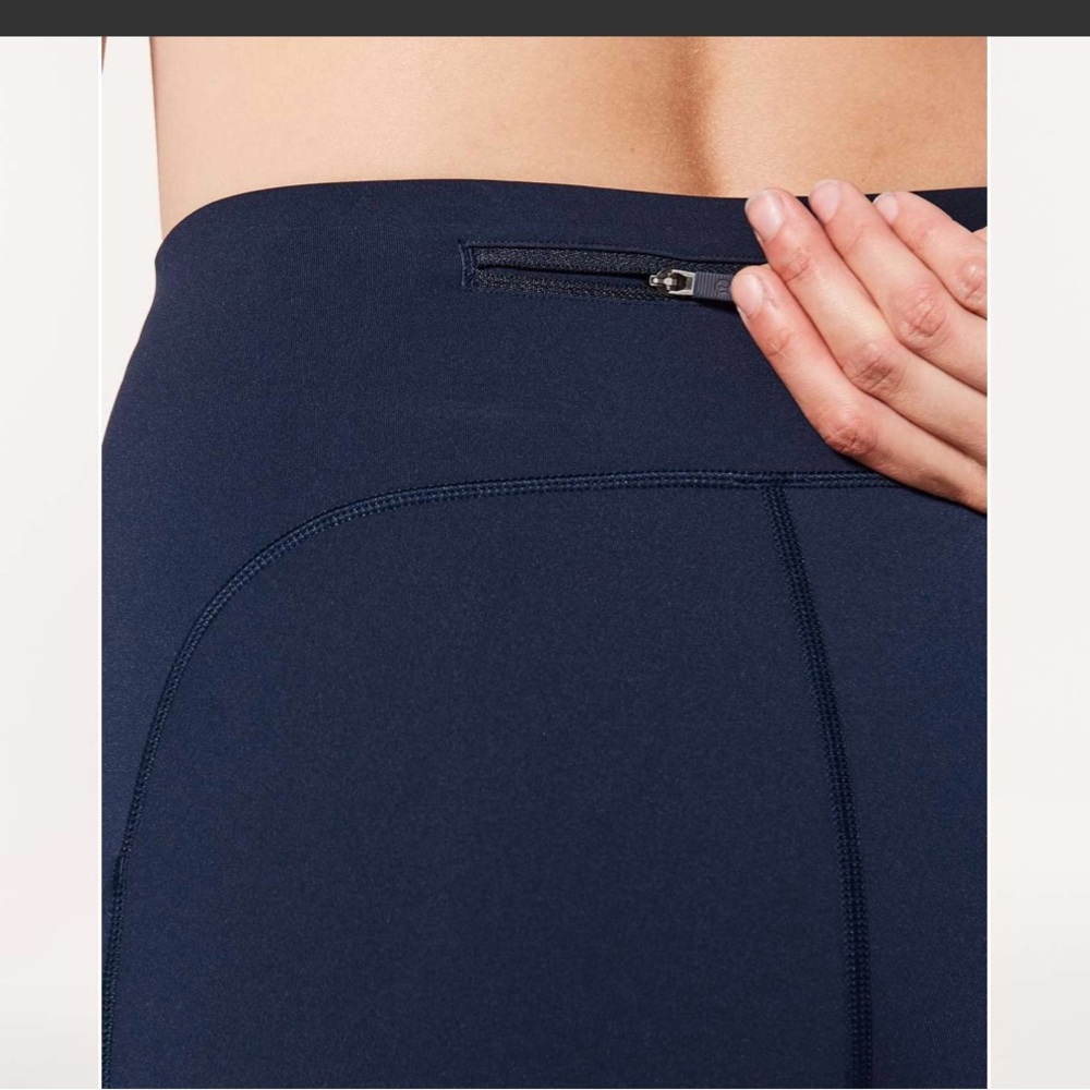 Lululemon Speed Up Crop * 21" True Navy (First Release) -Size 4 Good Condition - Picture 4 of 16